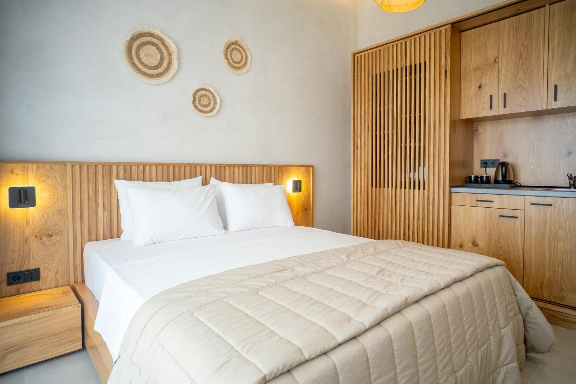 Luminous Luxury Living Aparthotel Kallithea  Εξωτερικό φωτογραφία