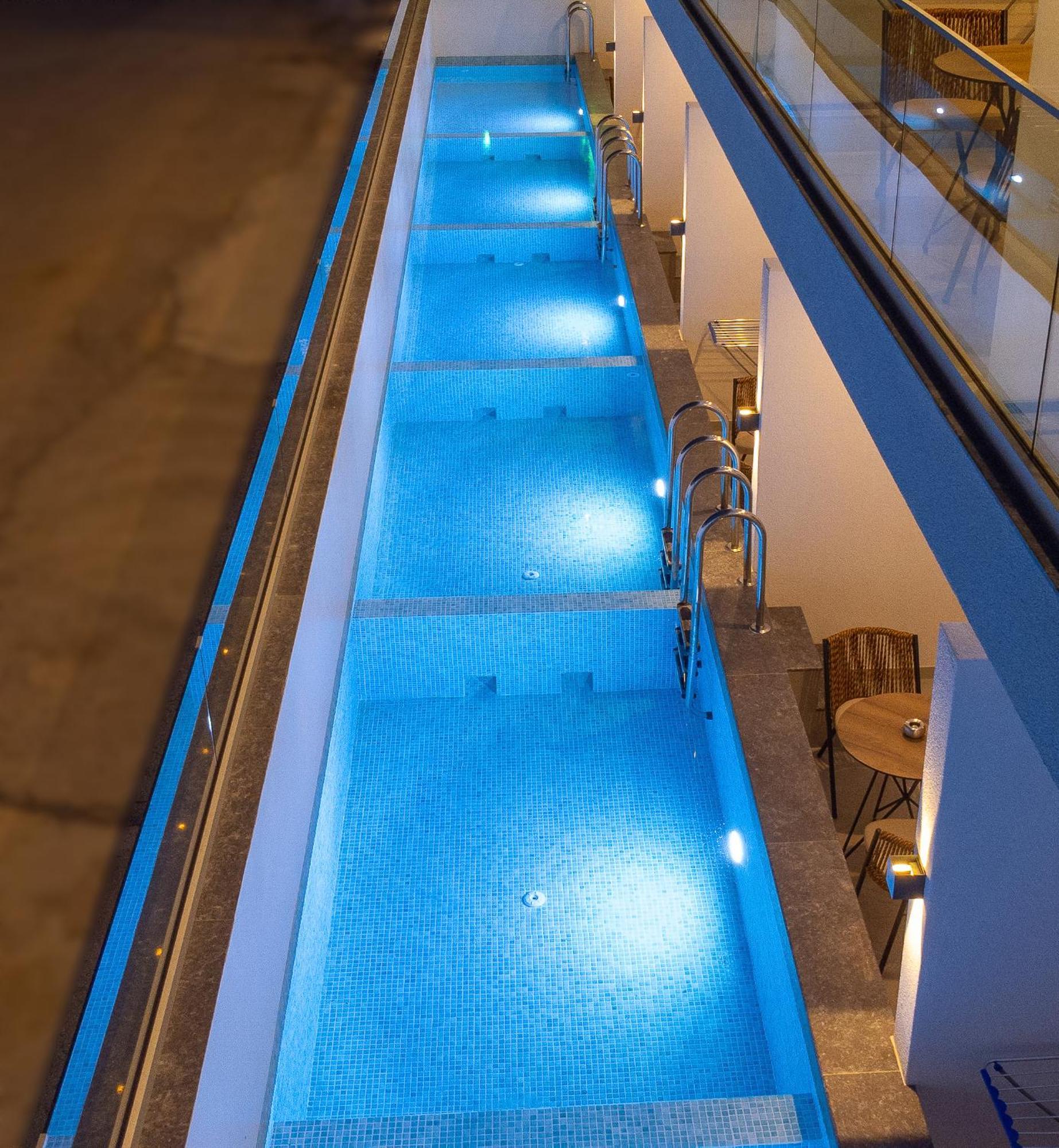 Luminous Luxury Living Aparthotel Kallithea  Εξωτερικό φωτογραφία