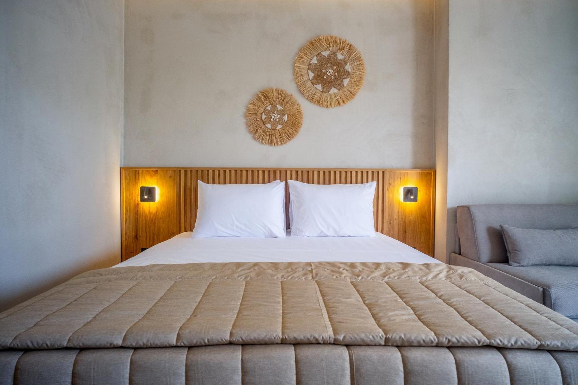 Luminous Luxury Living Aparthotel Kallithea  Εξωτερικό φωτογραφία